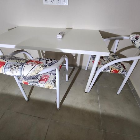 Traumhaus Mitten In Der City 60 Meter Zum Meer Kusadası Kültér fotó